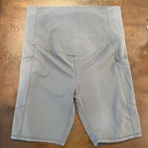 Fabletics Pure Luxe Maternity Short